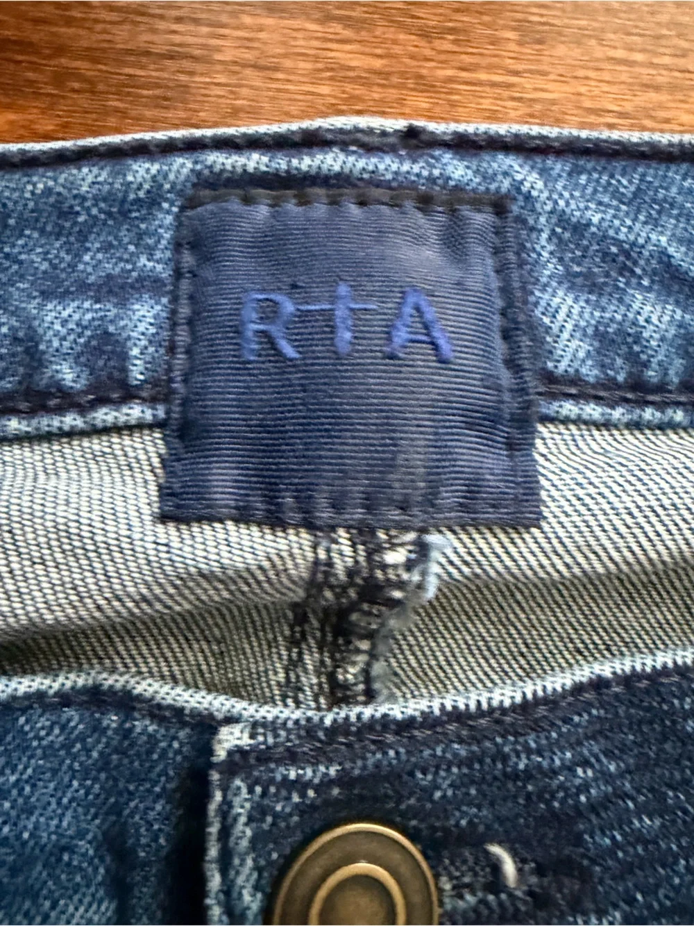 RtA Women's Distressed Denim Skinny Jeans Button Fly Blue Wash Size 27 (fits 30) - Picture 4 of 11